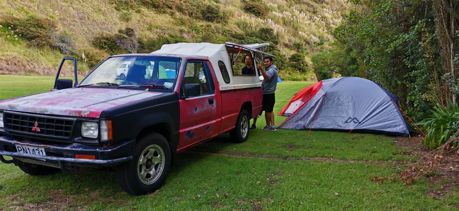 Mitsubishi_L300_PHOTO-2025-12-15-21-53-52 3.jpg